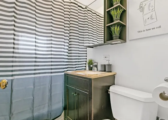 1br In Rogers Park With King Bed - Lunt 2e Apartamento *